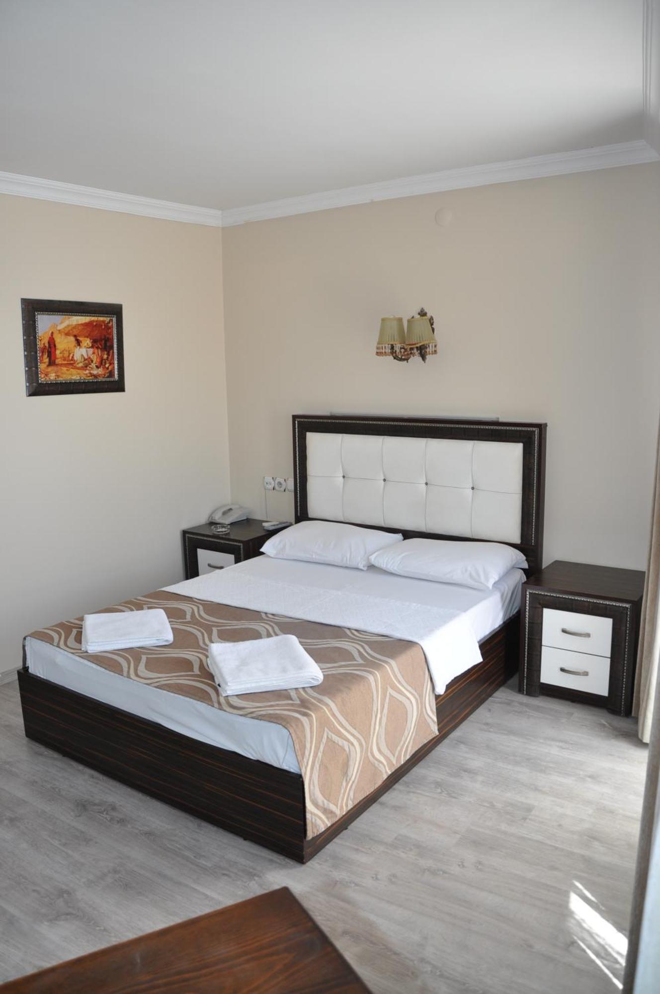 Konak Eurobest Otel 伊兹密尔 外观 照片